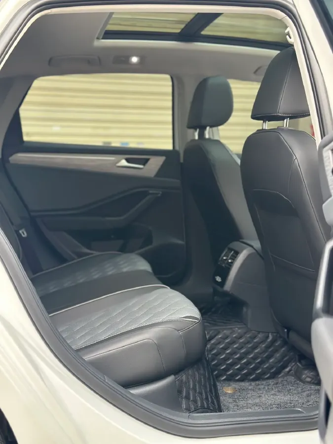 2024 Volkswagen Sagitar 1.5T 160HP L4 7DCT,autocango,china used car exporter,china ev exporter,chinese used car exporter,chinese used ev exporter