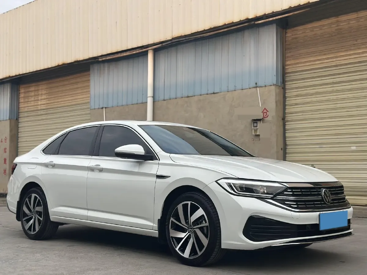 2024 Volkswagen Sagitar 1.5T 160HP L4 7DCT,autocango,china used car exporter,china ev exporter,chinese used car exporter,chinese used ev exporter
