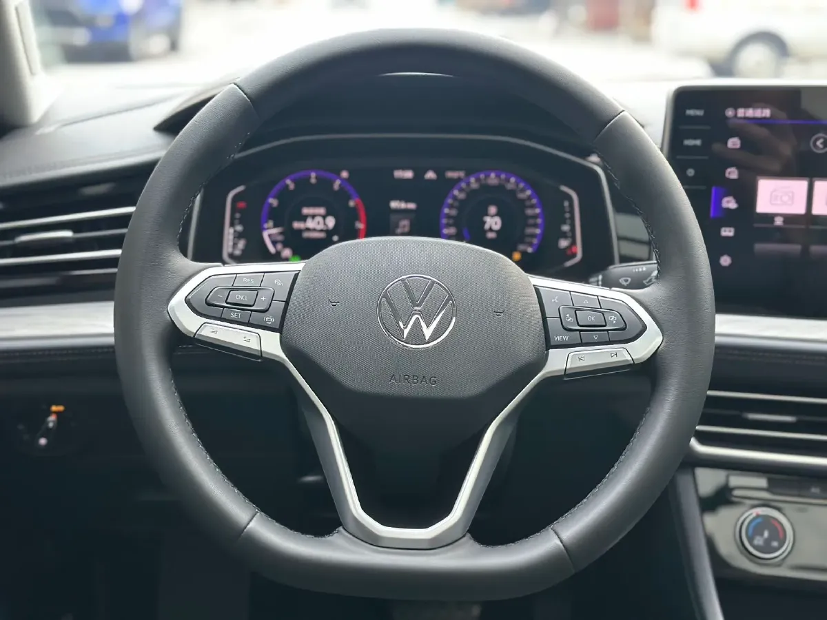 2024 Volkswagen Sagitar 1.5T 160HP L4 7DCT,autocango,china used car exporter,china ev exporter,chinese used car exporter,chinese used ev exporter