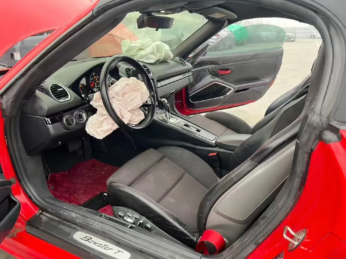 2019 Porsche 718 2.0T 300HP H4 7DCT,autocango,china used car exporter,china ev exporter,chinese used car exporter,chinese used ev exporter