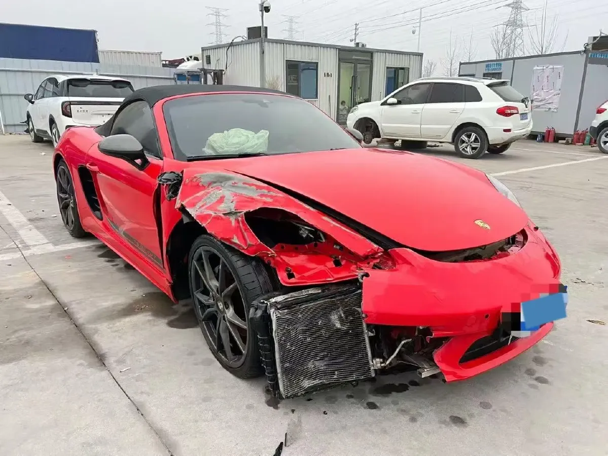 2019 Porsche 718 2.0T 300HP H4 7DCT,autocango,china used car exporter,china ev exporter,chinese used car exporter,chinese used ev exporter