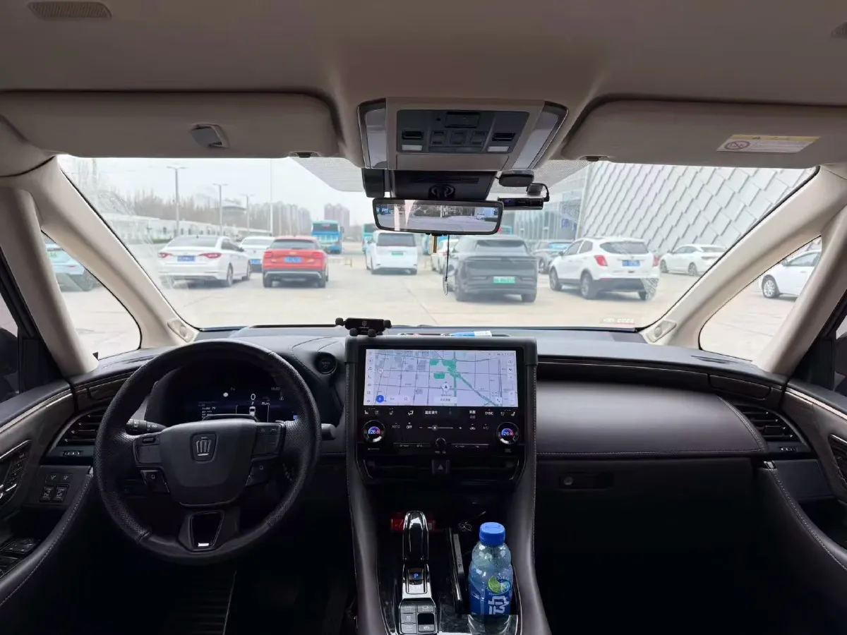 2024 Toyota Vellfire 2.5L 190HP L4 E-CVT Hybrid,autocango,china used car exporter,china ev exporter,chinese used car exporter,chinese used ev exporter