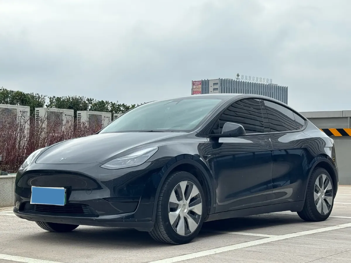 2022 Tesla Model Y BEV 60KWH,autocango,china used car exporter,china ev exporter,chinese used car exporter,chinese used ev exporter