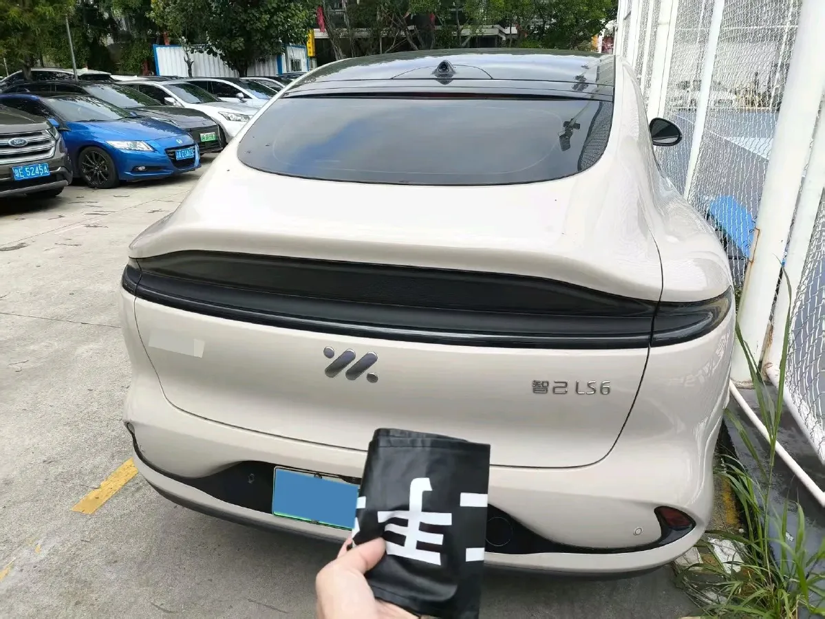 2023 IM LS6 BEV 100KWH,autocango,china used car exporter,china ev exporter,chinese used car exporter,chinese used ev exporter