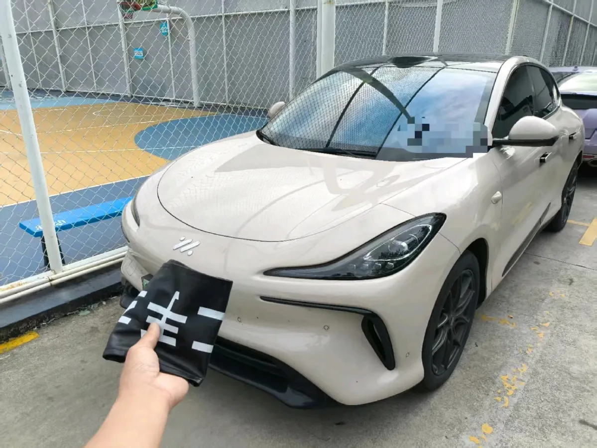 2023 IM LS6 BEV 100KWH,autocango,china used car exporter,china ev exporter,chinese used car exporter,chinese used ev exporter