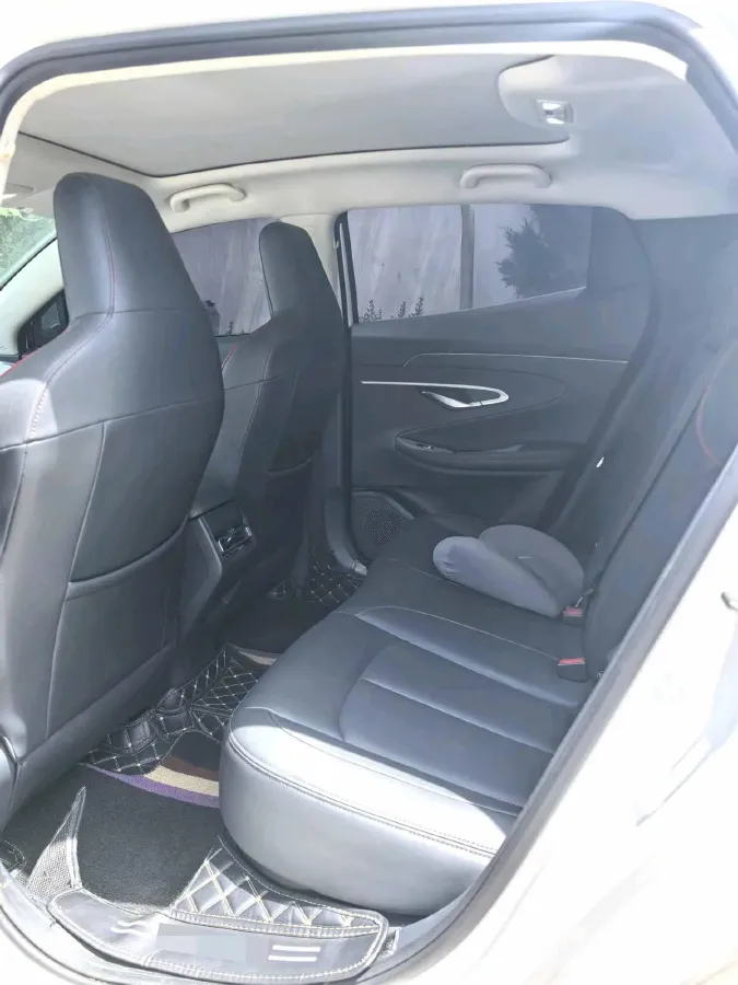 2021 ChangAn UNI-T 1.5T 180HP L4 7DCT,autocango,china used car exporter,china ev exporter,chinese used car exporter,chinese used ev exporter