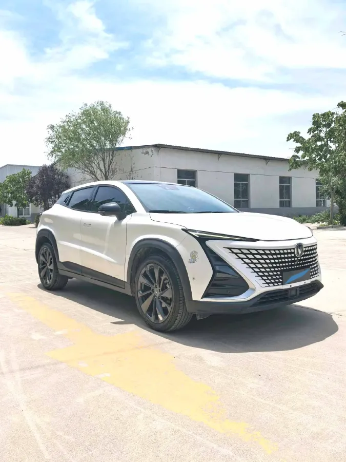 2021 ChangAn UNI-T 1.5T 180HP L4 7DCT,autocango,china used car exporter,china ev exporter,chinese used car exporter,chinese used ev exporter