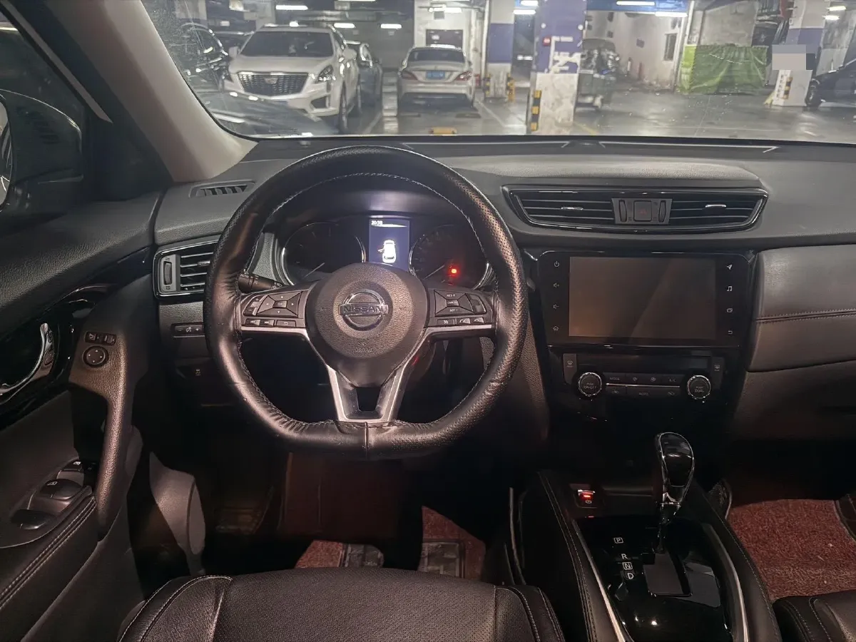 2020 Nissan X-Trail 2.0L 154HP L4 CVT,autocango,china used car exporter,china ev exporter,chinese used car exporter,chinese used ev exporter