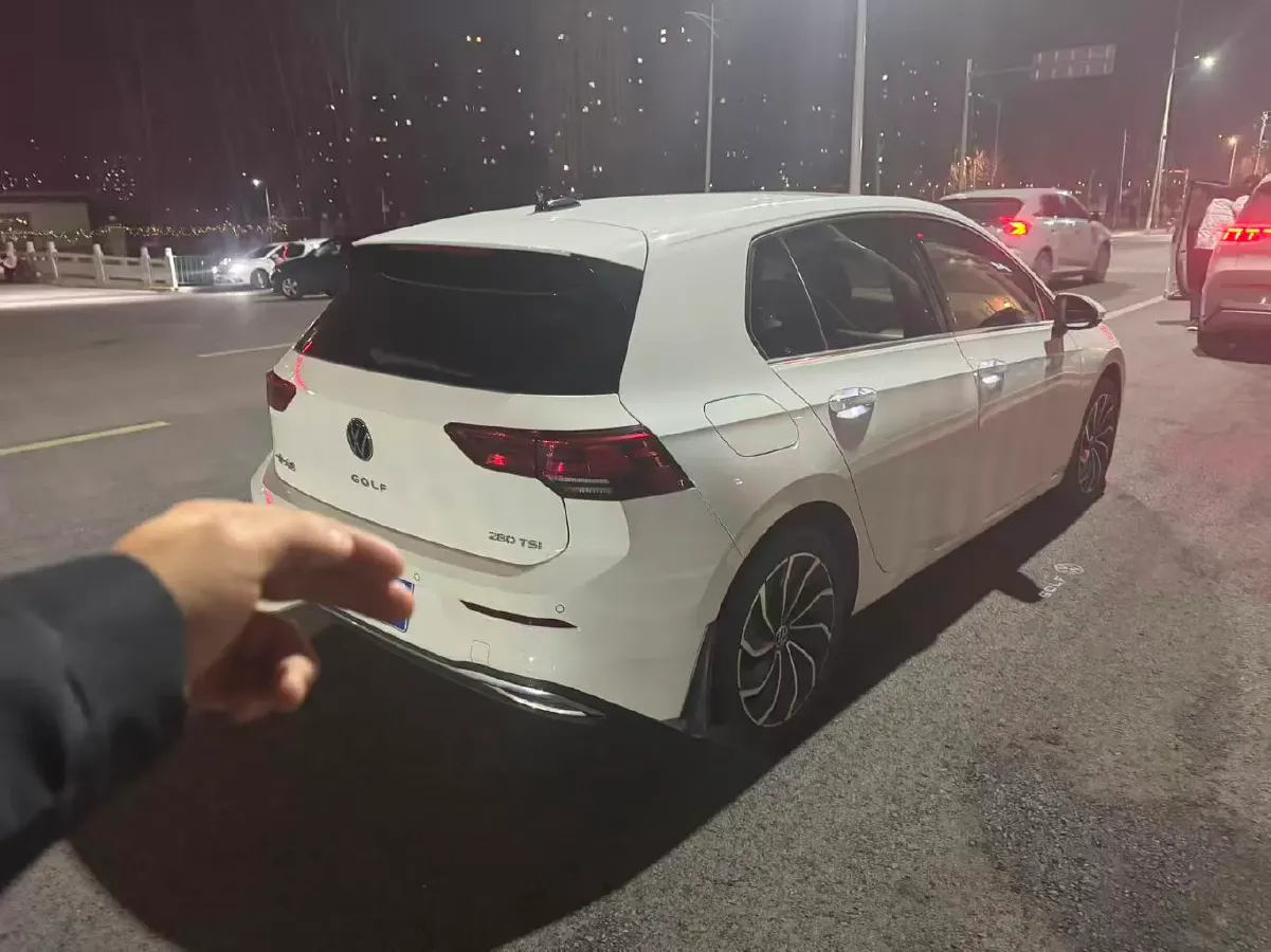 2021 Volkswagen Golf 1.4T 150HP L4 7DCT,autocango,china used car exporter,china ev exporter,chinese used car exporter,chinese used ev exporter