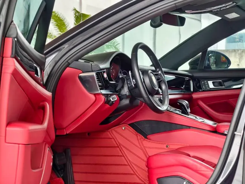 2021 Porsche Panamera 2.9T 330HP V6 8DCT,autocango,china used car exporter,china ev exporter,chinese used car exporter,chinese used ev exporter