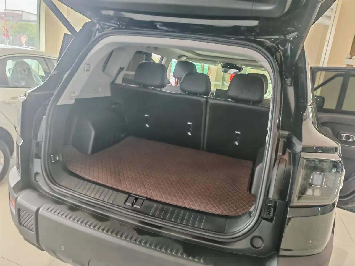 2025 Jetour Traveller 1.5T 184HP L4 7DCT,autocango,china used car exporter,china ev exporter,chinese used car exporter,chinese used ev exporter