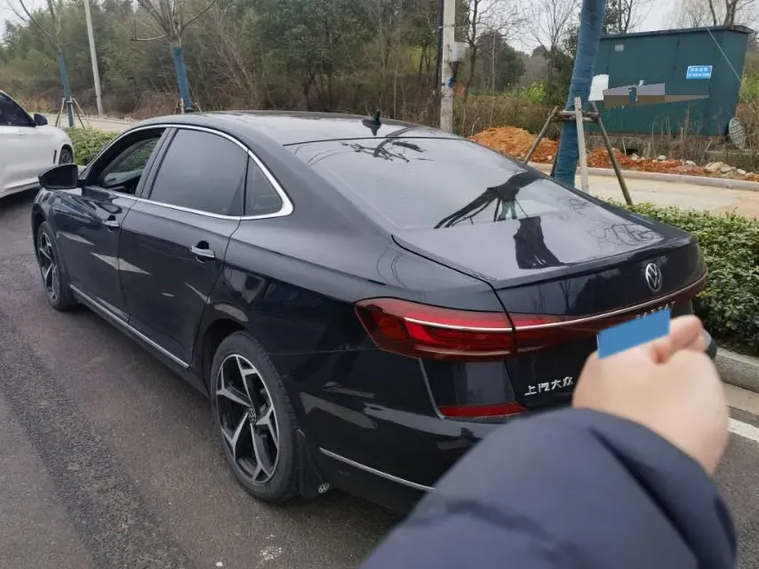 2023 Volkswagen Passat 2.0T 186HP L4 7DCT,autocango,china used car exporter,china ev exporter,chinese used car exporter,chinese used ev exporter