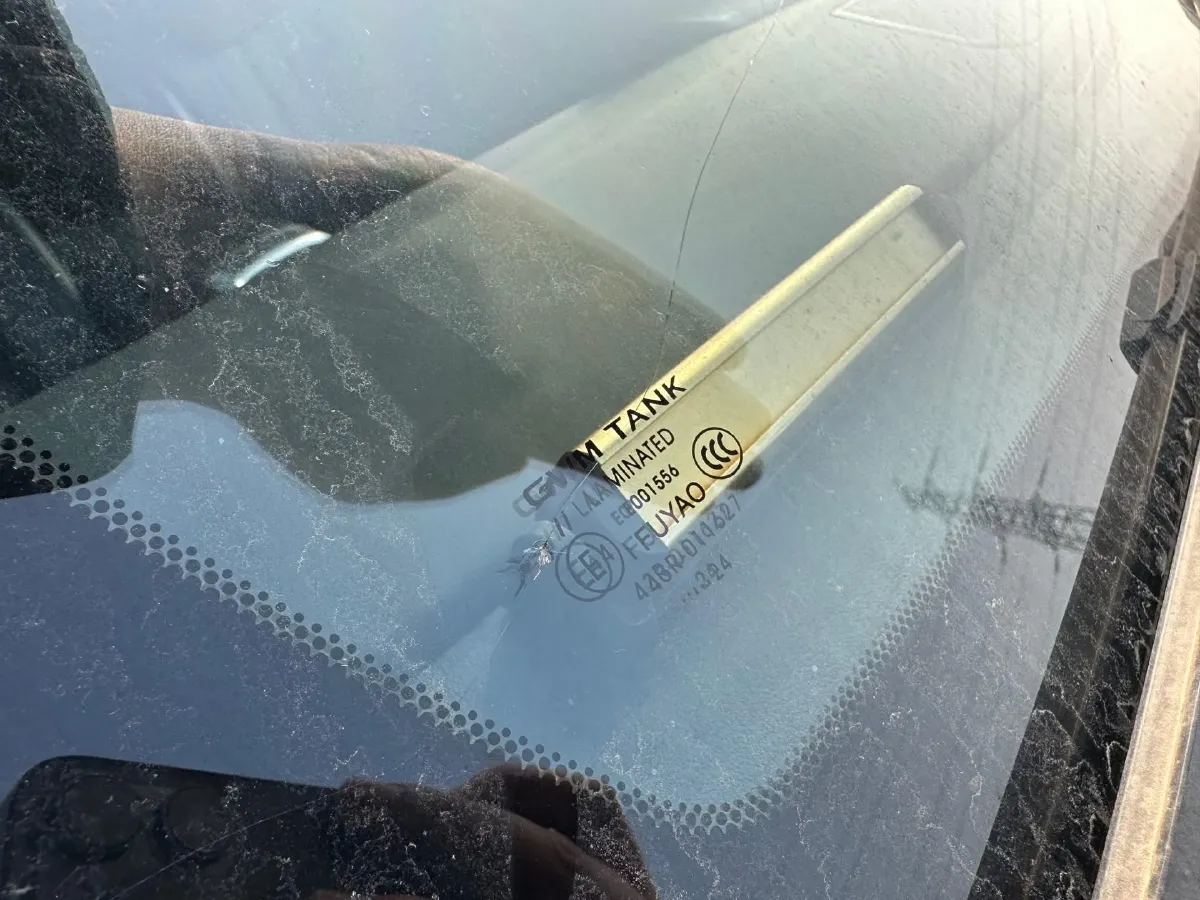 2024 Tank 400 2.0T 252HP L4 9AT PHEV 36.7/37.1KWH,autocango,china used car exporter,china ev exporter,chinese used car exporter,chinese used ev exporter