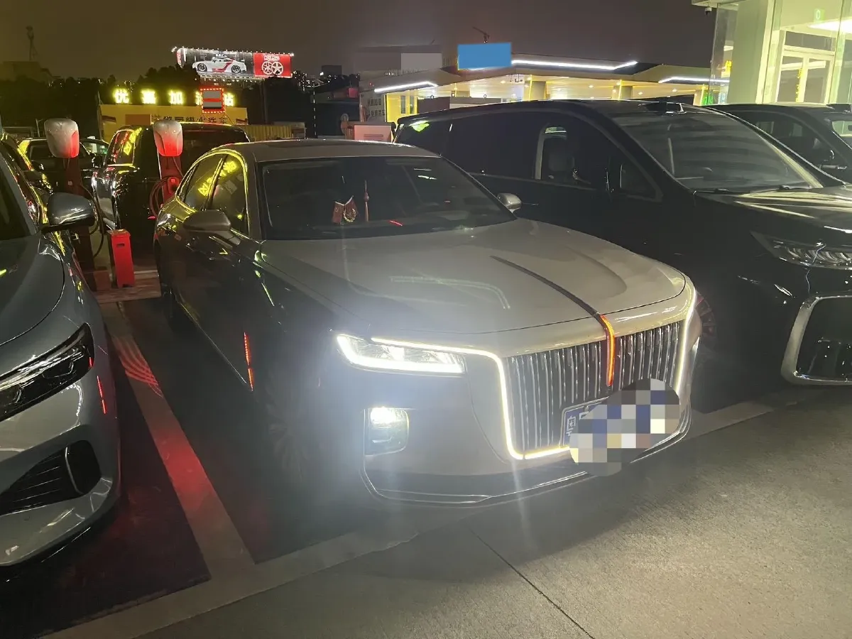 2020 HongQi H9 3.0T 283HP V6 7DCT,autocango,china used car exporter,china ev exporter,chinese used car exporter,chinese used ev exporter