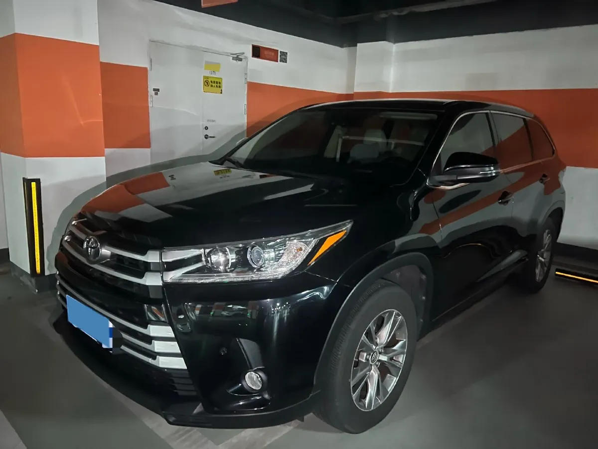 2018 Toyota Highlander 2.0T 220HP L4 6AT,autocango,china used car exporter,china ev exporter,chinese used car exporter,chinese used ev exporter