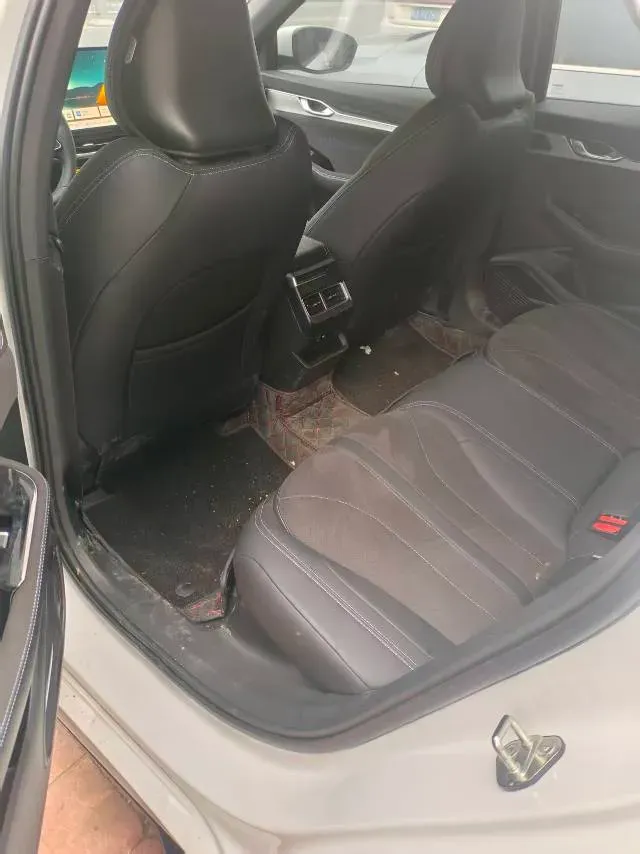 2025 Geely Preface 2.0T 238HP L4 8AT,autocango,china used car exporter,china ev exporter,chinese used car exporter,chinese used ev exporter