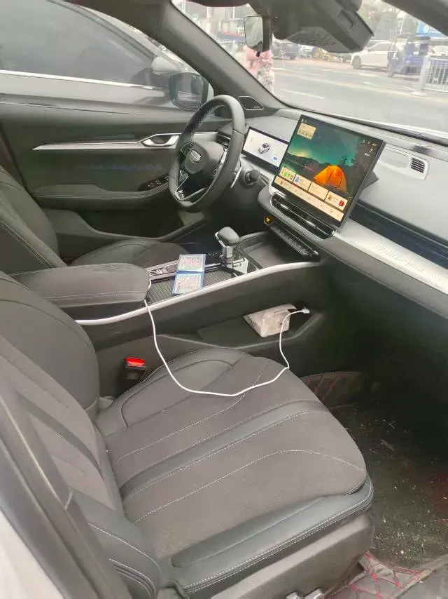 2025 Geely Preface 2.0T 238HP L4 8AT,autocango,china used car exporter,china ev exporter,chinese used car exporter,chinese used ev exporter