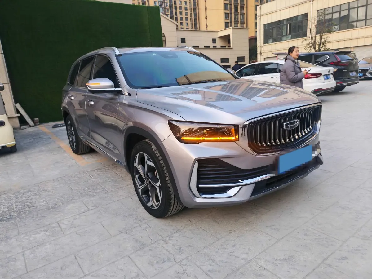 2021 Geely Monjaro 2.0T 218HP L4 7DCT,autocango,china used car exporter,china ev exporter,chinese used car exporter,chinese used ev exporter