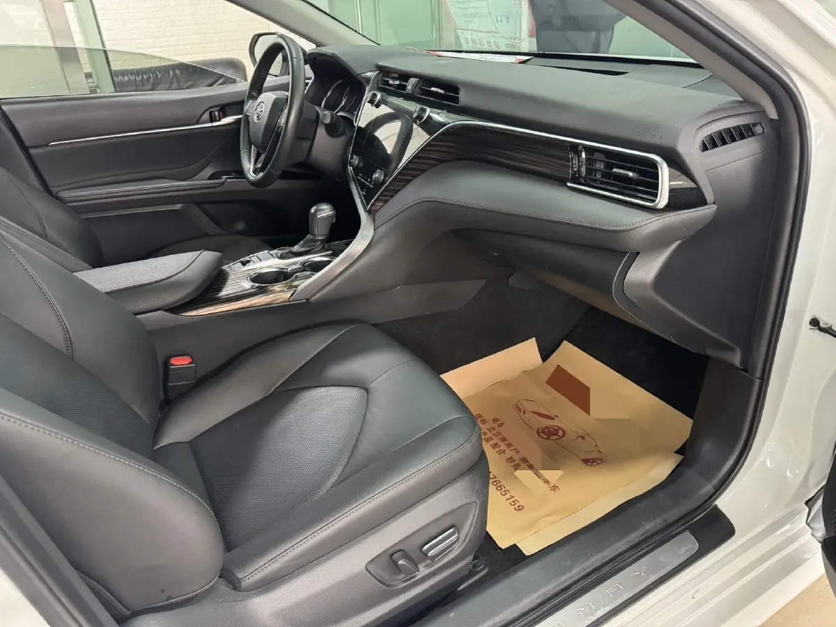 2019 Toyota Camry 2.0L 178HP L4 CVT,autocango,china used car exporter,china ev exporter,chinese used car exporter,chinese used ev exporter