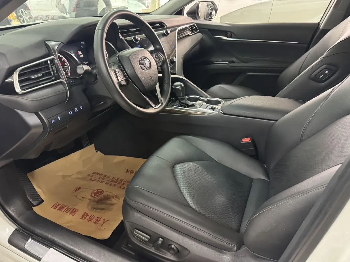 2019 Toyota Camry 2.0L 178HP L4 CVT,autocango,china used car exporter,china ev exporter,chinese used car exporter,chinese used ev exporter