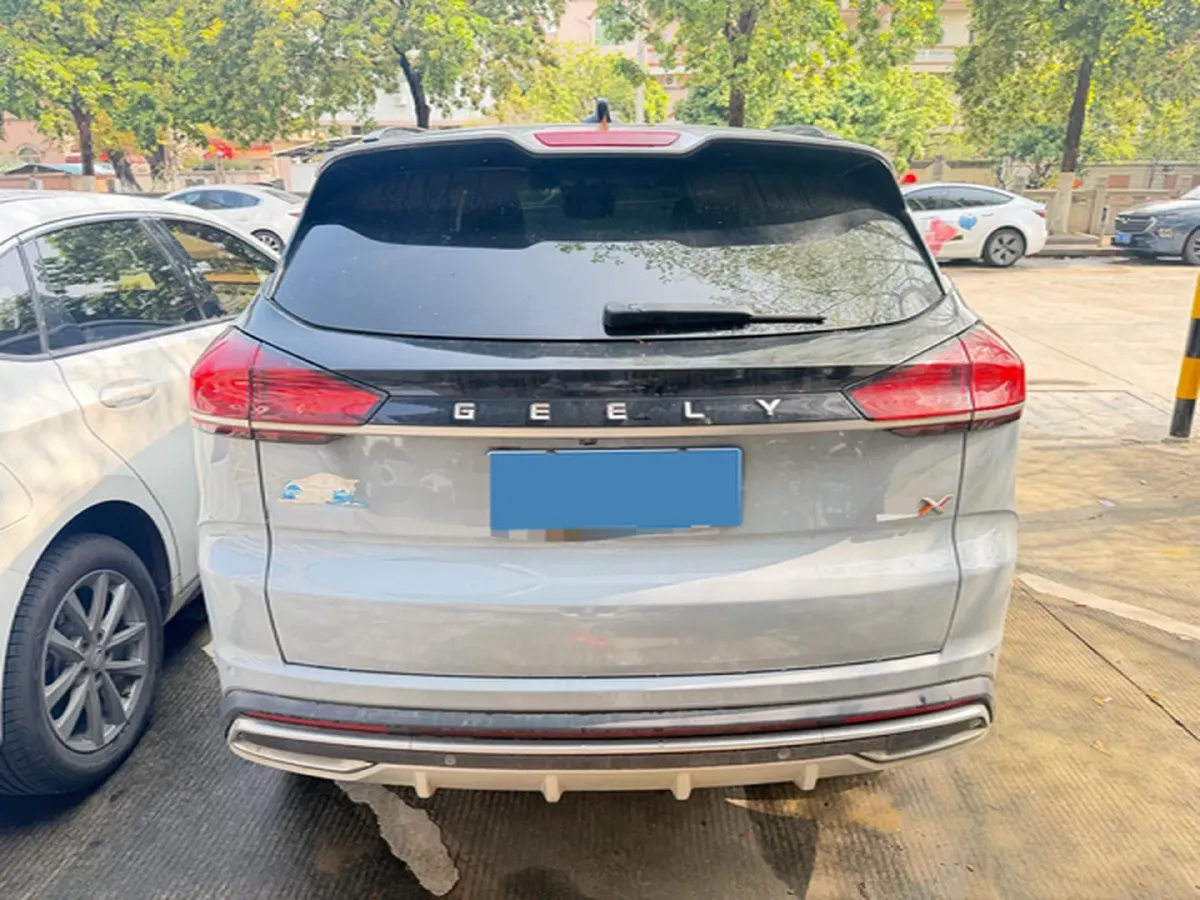 2022 Geely Azkarra 1.8T 184HP L4 7DCT,autocango,china used car exporter,china ev exporter,chinese used car exporter,chinese used ev exporter