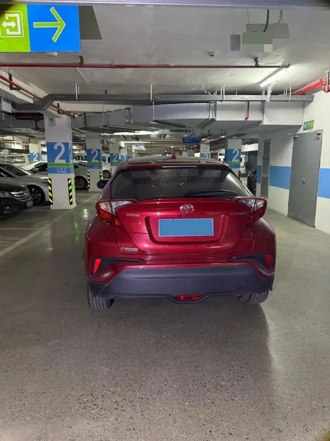 2020 Toyota C-HR 2.0L 171HP L4 CVT,autocango,china used car exporter,china ev exporter,chinese used car exporter,chinese used ev exporter