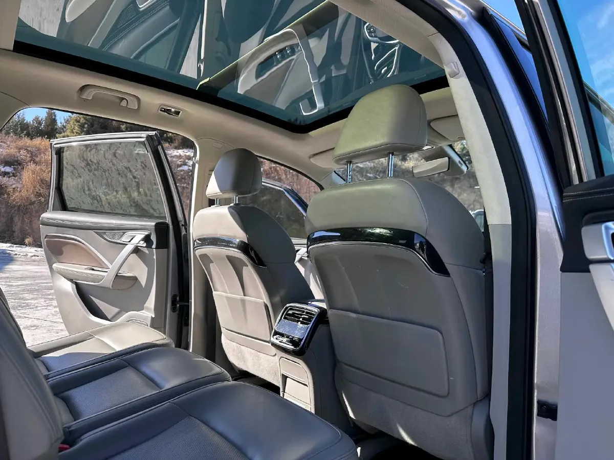 2019 MAXUS T70 2.0T 163HP L4 6AT,autocango,china used car exporter,china ev exporter,chinese used car exporter,chinese used ev exporter