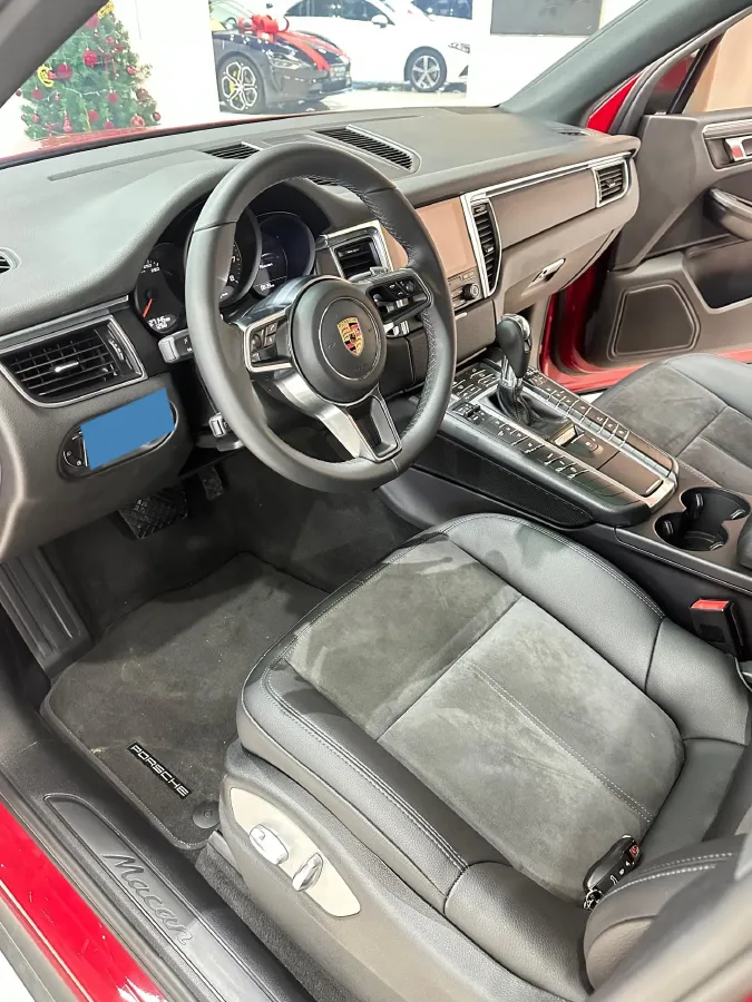 2017 Porsche Macan 2.0T 252HP L4 7DCT,autocango,china used car exporter,china ev exporter,chinese used car exporter,chinese used ev exporter