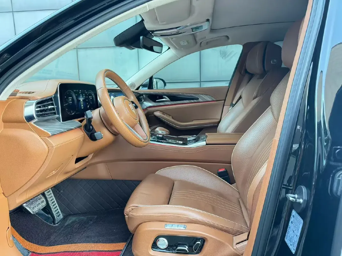 2020 HongQi H9 2.0T 252HP L4 7DCT,autocango,china used car exporter,china ev exporter,chinese used car exporter,chinese used ev exporter