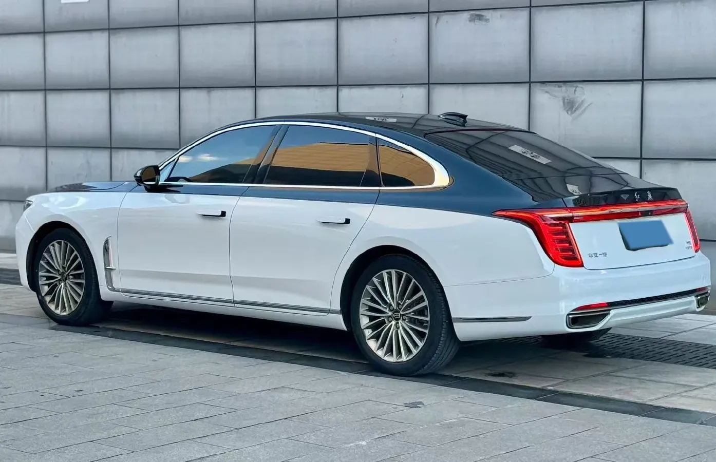 2020 HongQi H9 2.0T 252HP L4 7DCT,autocango,china used car exporter,china ev exporter,chinese used car exporter,chinese used ev exporter