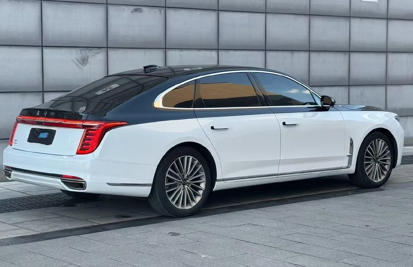 2020 HongQi H9 2.0T 252HP L4 7DCT,autocango,china used car exporter,china ev exporter,chinese used car exporter,chinese used ev exporter