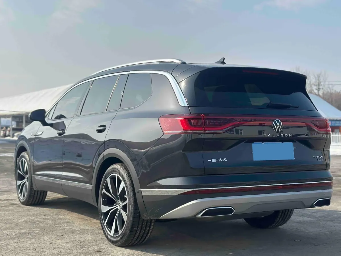 2023 Volkswagen Talagon 2.5T 299HP V6 7DCT,autocango,china used car exporter,china ev exporter,chinese used car exporter,chinese used ev exporter
