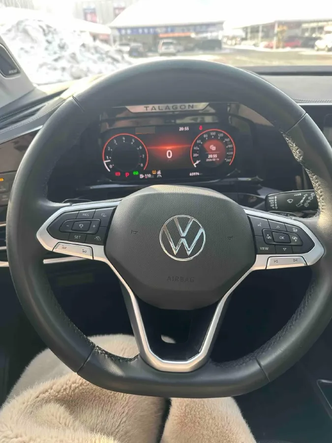 2023 Volkswagen Talagon 2.5T 299HP V6 7DCT,autocango,china used car exporter,china ev exporter,chinese used car exporter,chinese used ev exporter