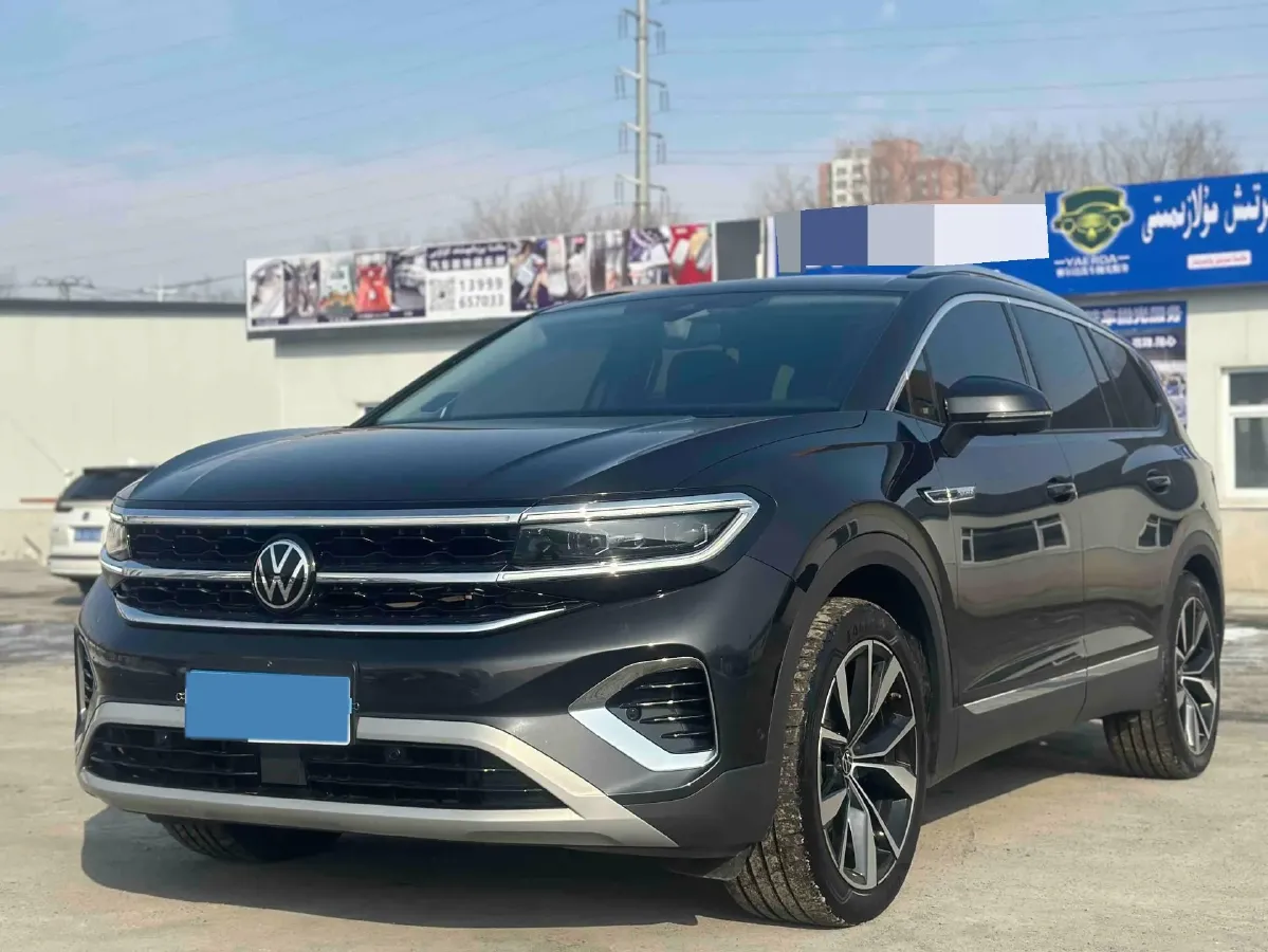 2023 Volkswagen Talagon 2.5T 299HP V6 7DCT,autocango,china used car exporter,china ev exporter,chinese used car exporter,chinese used ev exporter