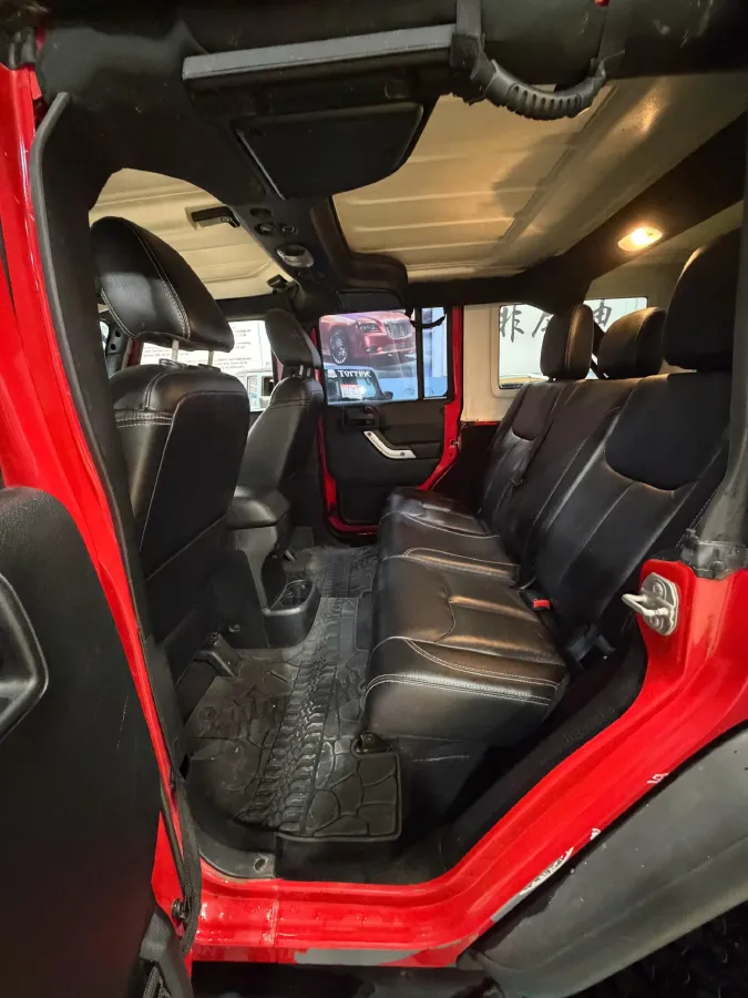 2017 Jeep Wrangler 3.0L 234HP V6 5AT,autocango,china used car exporter,china ev exporter,chinese used car exporter,chinese used ev exporter