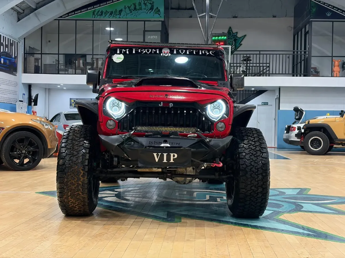 2017 Jeep Wrangler 3.0L 234HP V6 5AT,autocango,china used car exporter,china ev exporter,chinese used car exporter,chinese used ev exporter