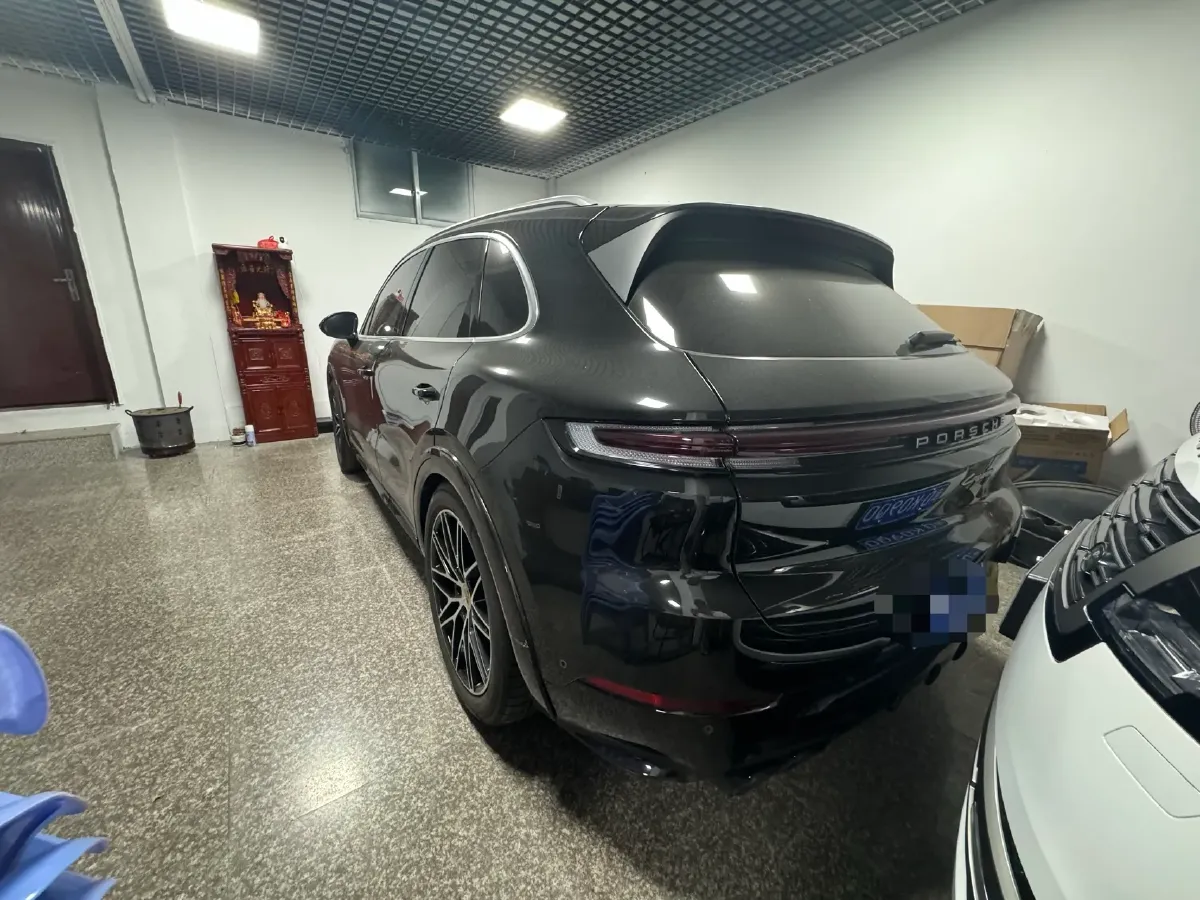 2024 Porsche Cayenne 3.0T 354HP V6 8AT,autocango,china used car exporter,china ev exporter,chinese used car exporter,chinese used ev exporter