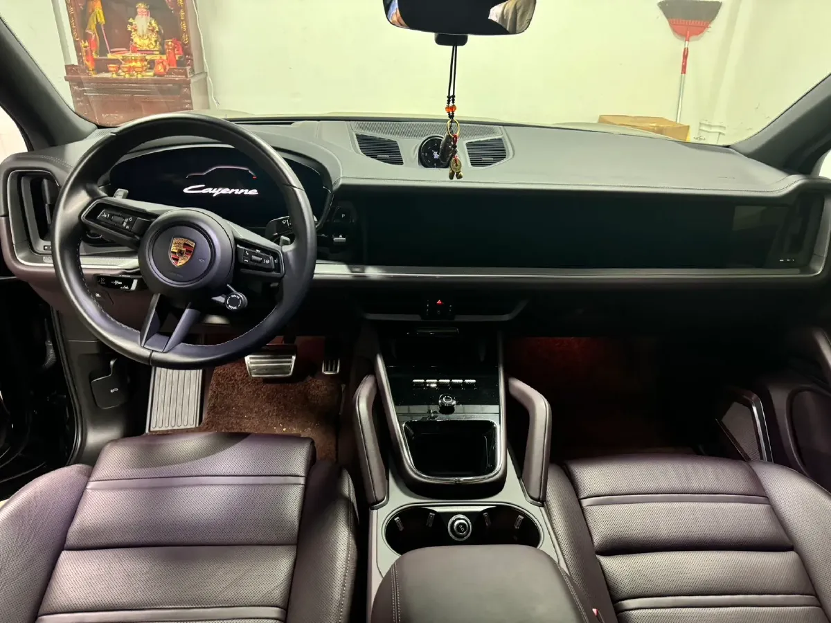 2024 Porsche Cayenne 3.0T 354HP V6 8AT,autocango,china used car exporter,china ev exporter,chinese used car exporter,chinese used ev exporter