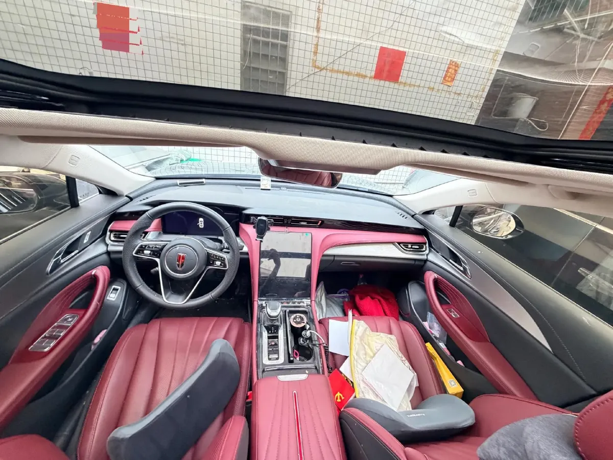 2024 HongQi H5 2.0T 224HP L4 8AT,autocango,china used car exporter,china ev exporter,chinese used car exporter,chinese used ev exporter