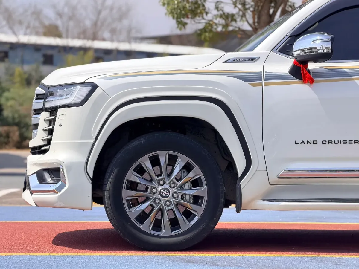 2021 Chevrolet Trax 1.0T 125HP L3 6AT,autocango,china used car exporter,china ev exporter,chinese used car exporter,chinese used ev exporter