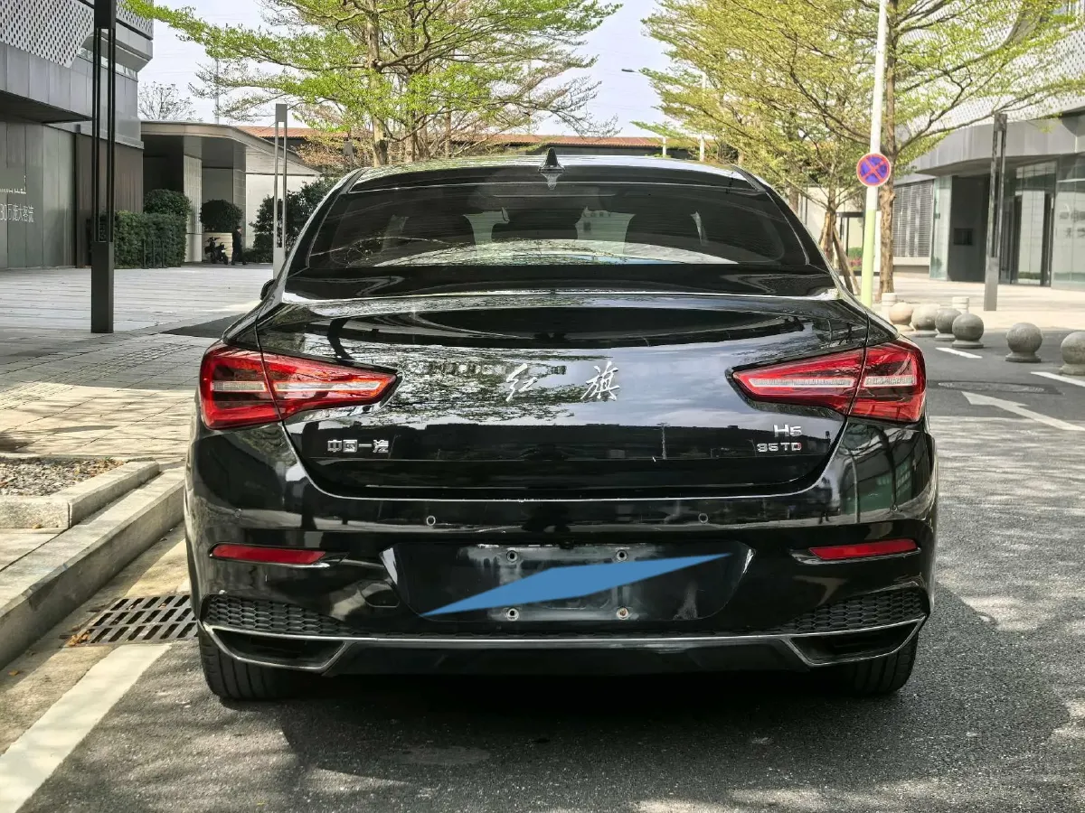 2020 HongQi H5 1.8T 197HP L4 6AT,autocango,china used car exporter,china ev exporter,chinese used car exporter,chinese used ev exporter