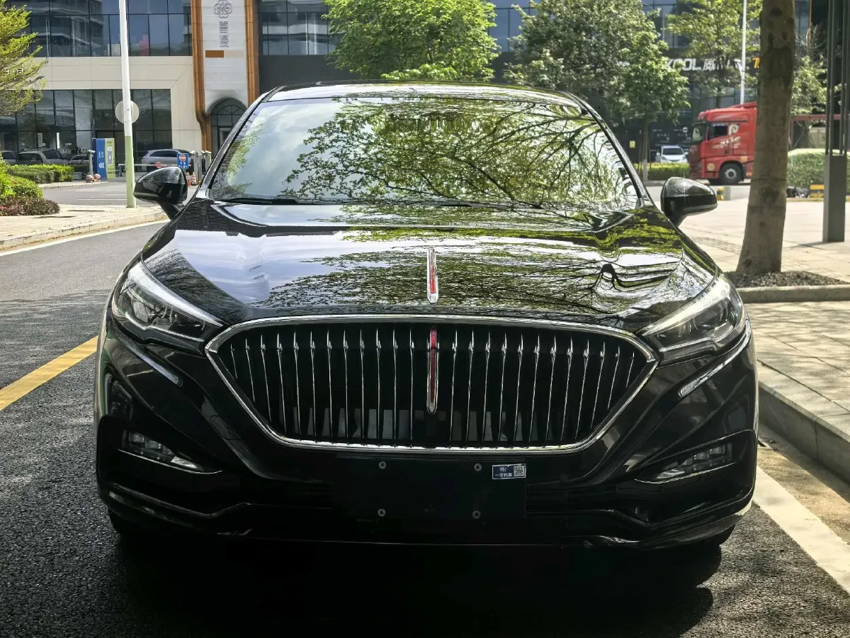 2020 HongQi H5 1.8T 197HP L4 6AT,autocango,china used car exporter,china ev exporter,chinese used car exporter,chinese used ev exporter
