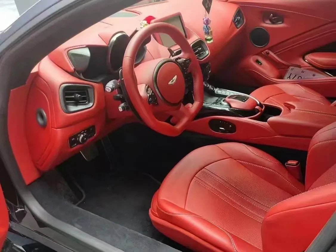 2020 Aston Martin V8 Vantage 4.0T 510HP V8 8AT,autocango,china used car exporter,china ev exporter,chinese used car exporter,chinese used ev exporter