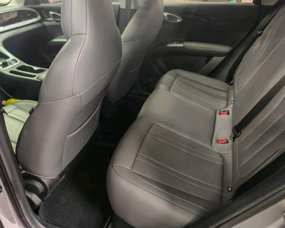 2025 WuLing BinGuo S BEV,autocango,china used car exporter,china ev exporter,chinese used car exporter,chinese used ev exporter