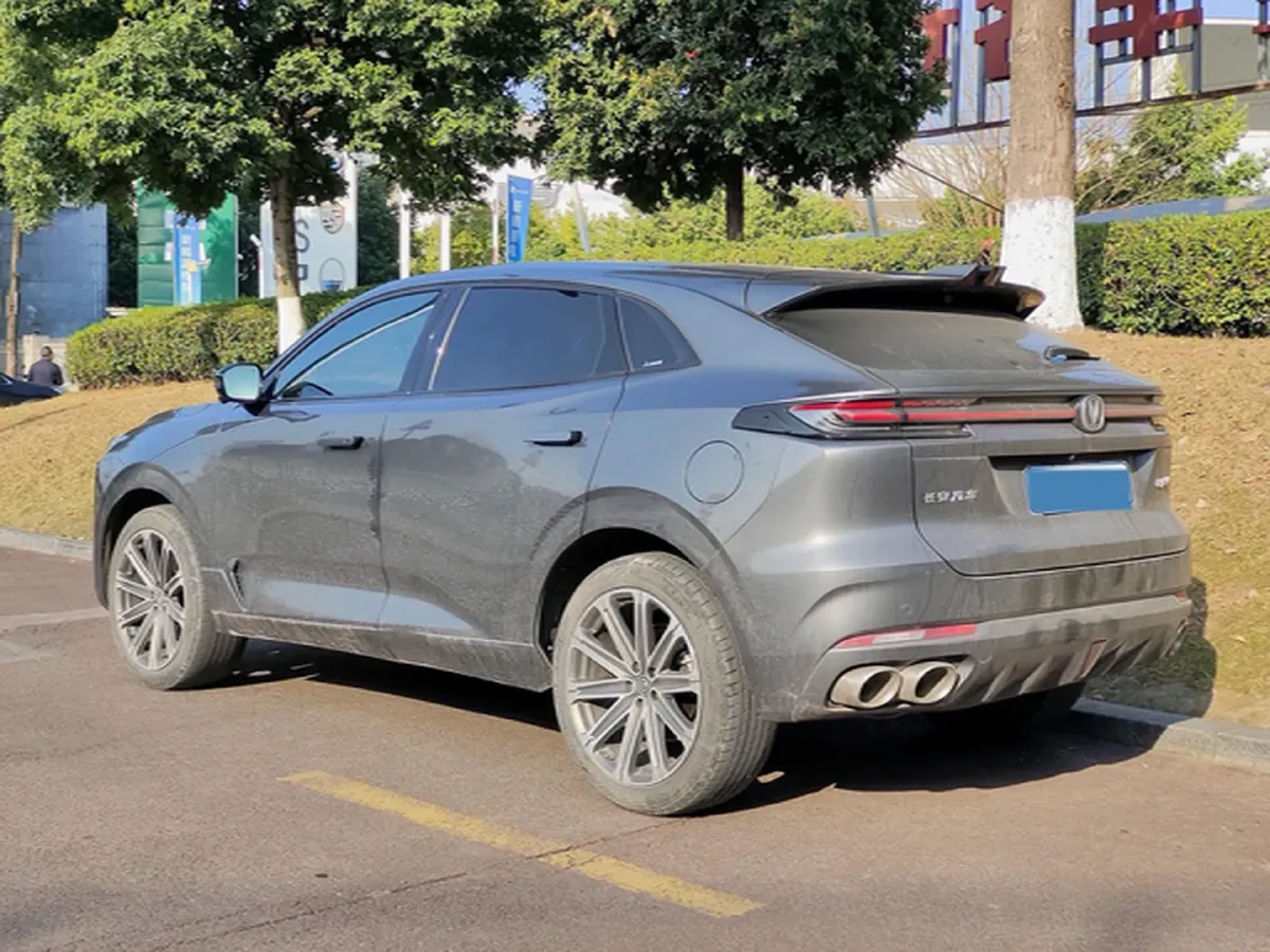 2021 ChangAn UNI-K 2.0T 233HP L4 8AT,autocango,china used car exporter,china ev exporter,chinese used car exporter,chinese used ev exporter