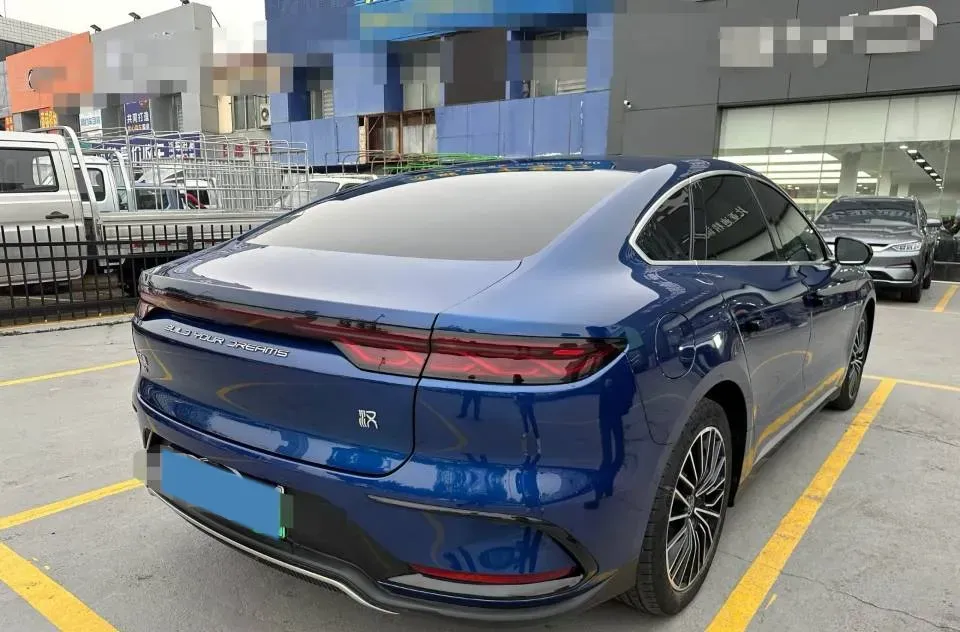 2022 Volkswagen Tiguan L 2.0T 186HP L4 7DCT,autocango,china used car exporter,china ev exporter,chinese used car exporter,chinese used ev exporter