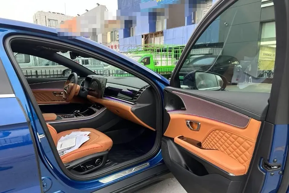 2022 Volkswagen Tiguan L 2.0T 186HP L4 7DCT,autocango,china used car exporter,china ev exporter,chinese used car exporter,chinese used ev exporter