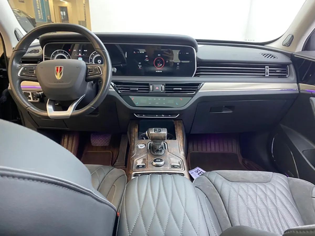 2022 HongQi HS5 2.0T 224HP L4 6AT,autocango,china used car exporter,china ev exporter,chinese used car exporter,chinese used ev exporter