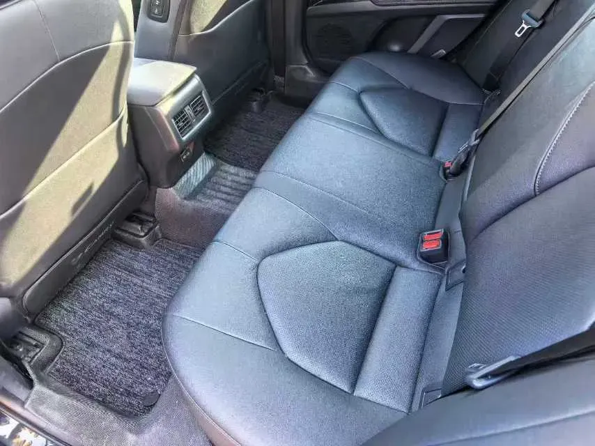 2023 Toyota Camry 2.5L 207HP L4 8AT,autocango,china used car exporter,china ev exporter,chinese used car exporter,chinese used ev exporter