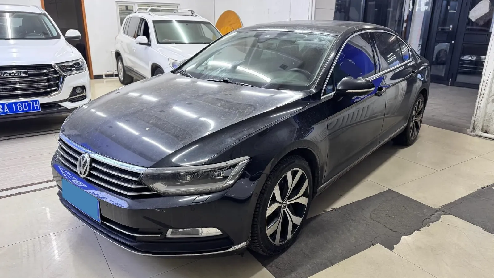 2018 Volkswagen Magotan 1.8T 180HP L4 7DCT,autocango,china used car exporter,china ev exporter,chinese used car exporter,chinese used ev exporter